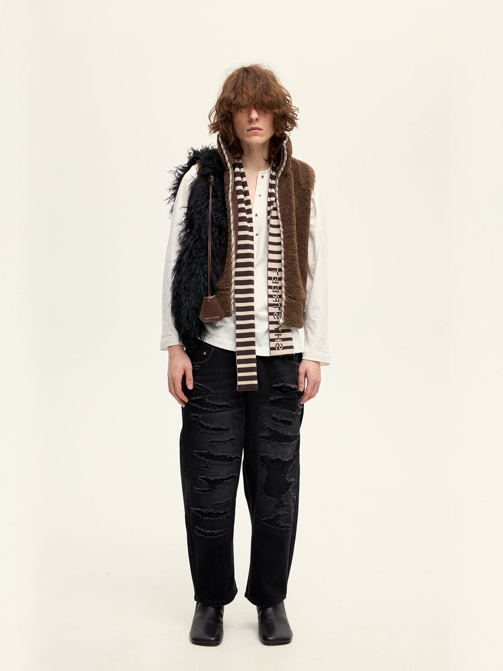 Yuppie Ripped Distressed Jeans