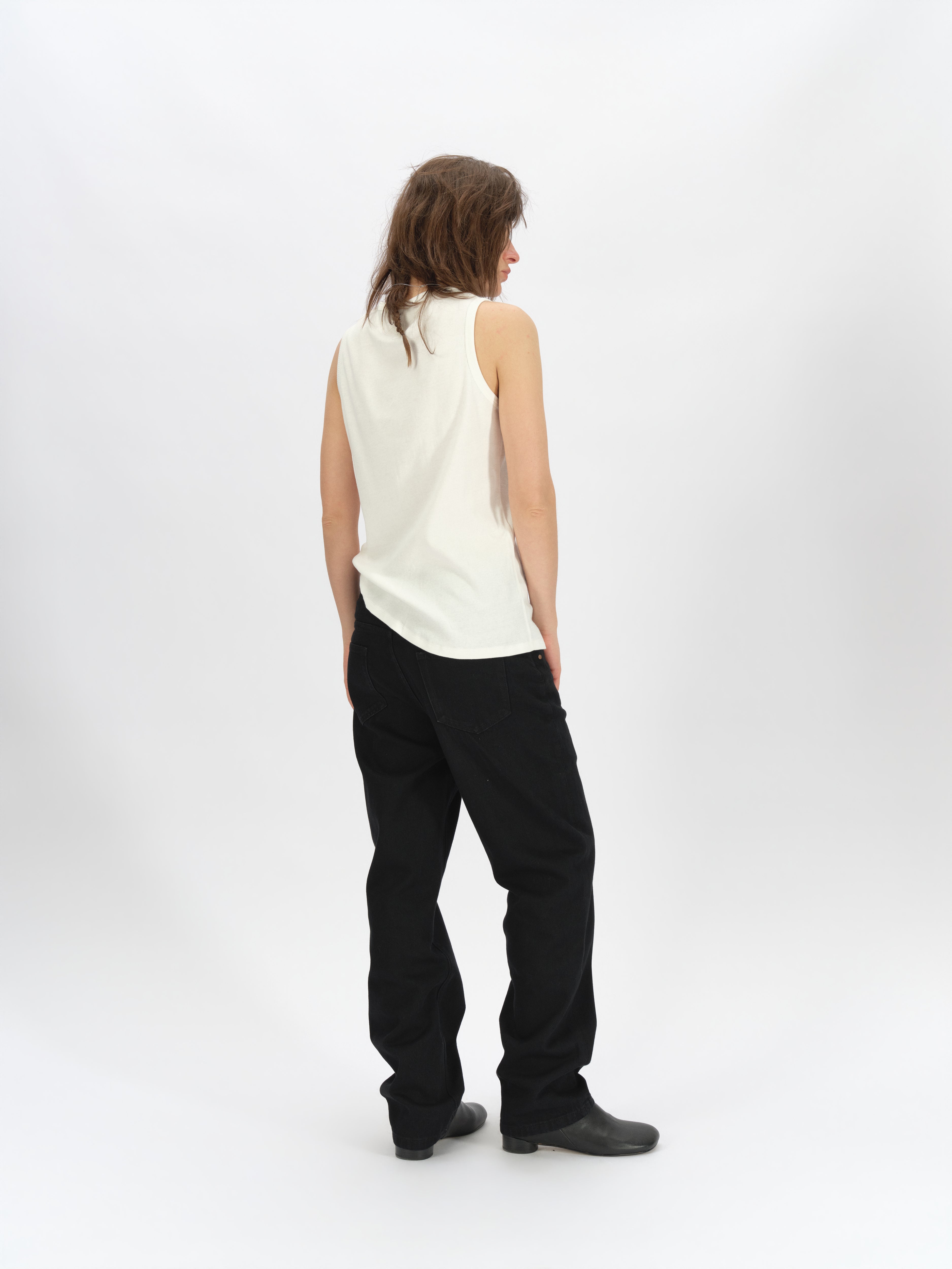 Asymmetric Hem Rolled-Edge Tank