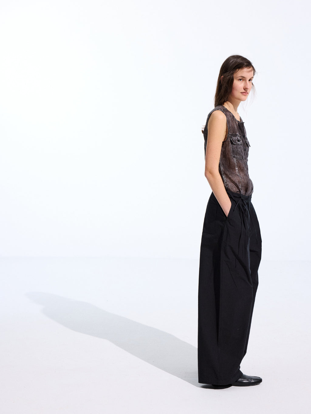 Bicolor-Belted Cotton Wide-Leg Pants