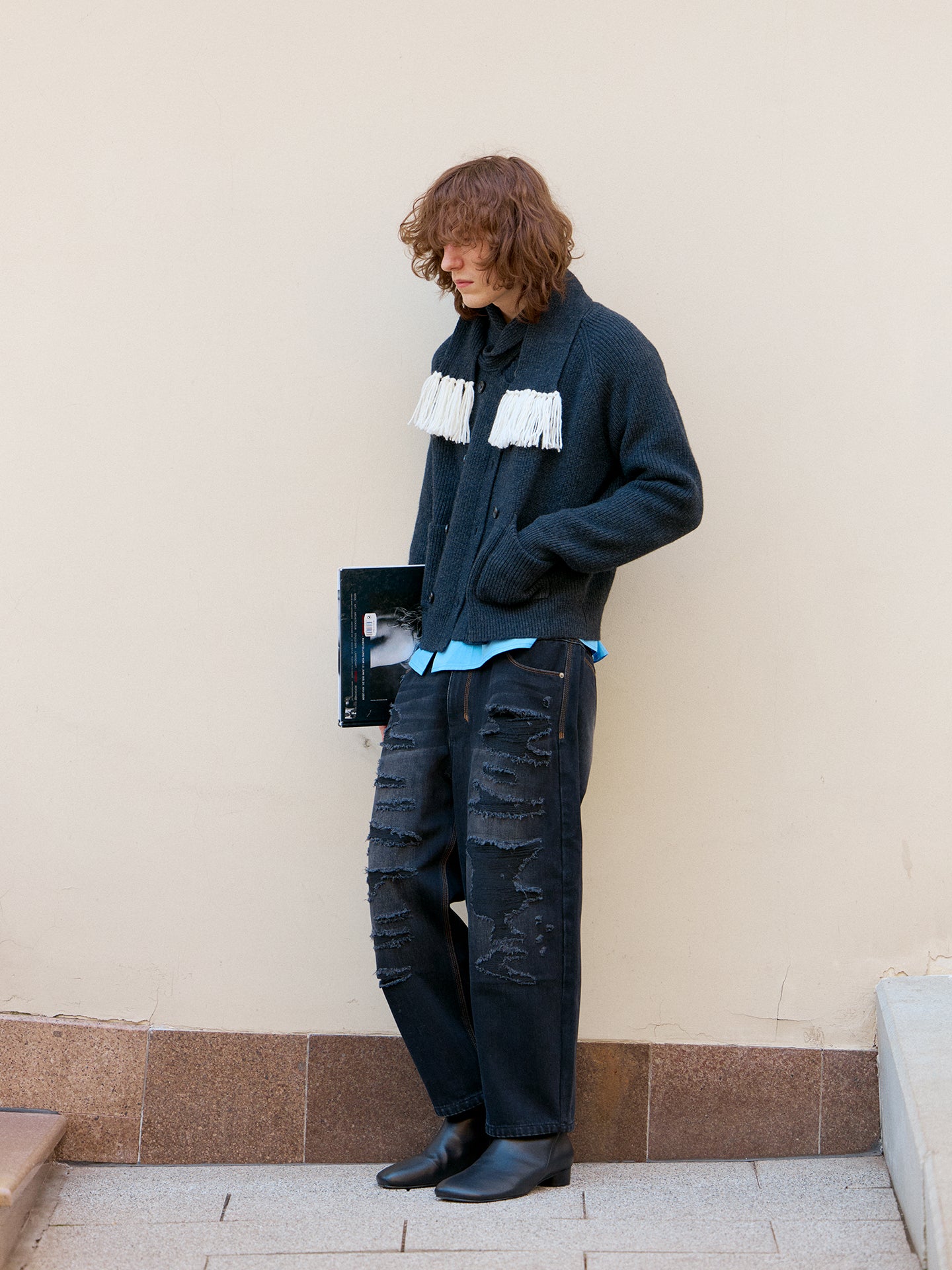 Yuppie Ripped Distressed Jeans