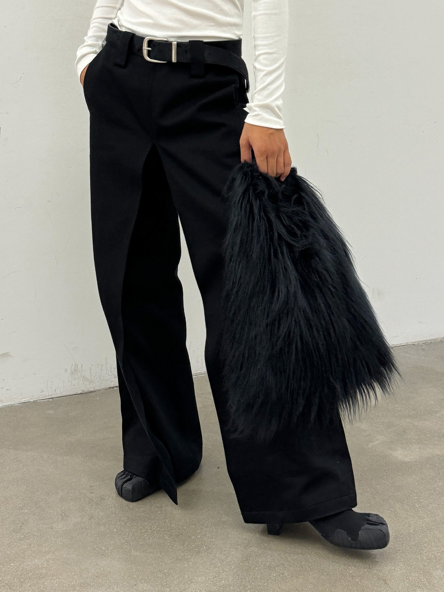 Pleated Twill Wide-Leg Pant