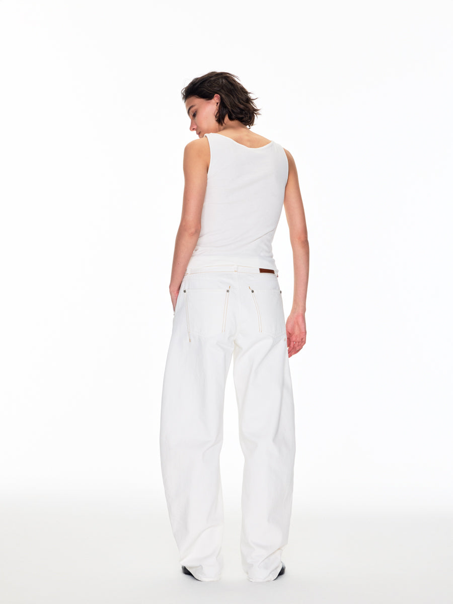 WHITE BUTT-SLIMMING SCIMITAR JEANS